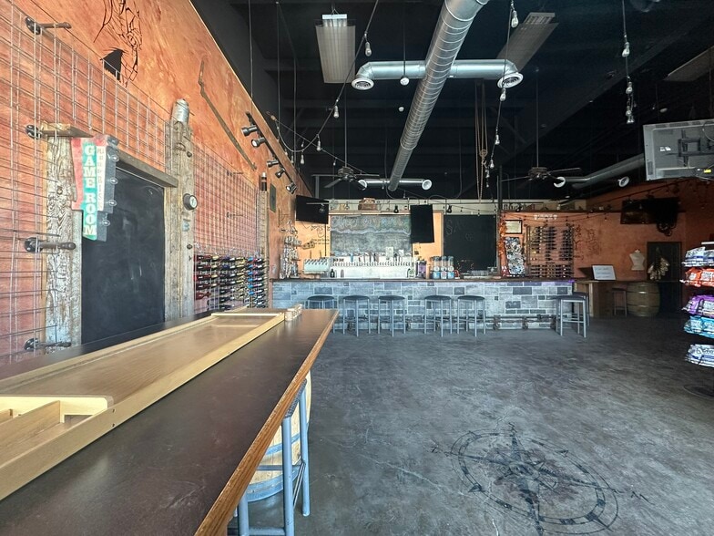 More Photos Of 638 Lake St, Wilson Freestanding For Sale