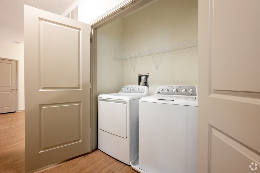 More Photos Of 2755 Red Bloom Dr, Greenwood Apartments For Lease