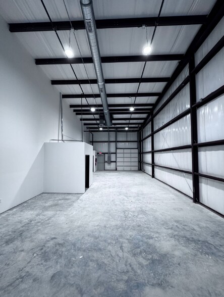More Photos Of 2251 88 hwy, Claremore Storefront For Lease