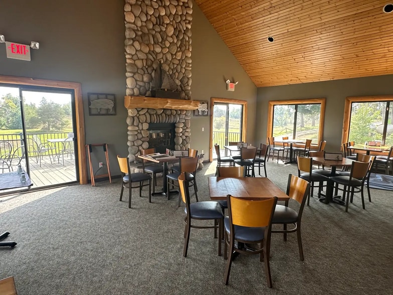 More Photos Of 3459 S US Highway 31, Brutus Bar For Sale