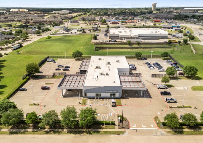 More Photos Of 355 Grand Junction Blvd, Mesquite Service For Lease