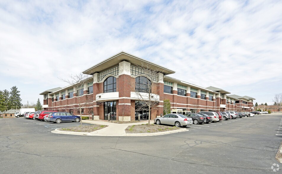 More Photos Of 29110 Inkster Rd, Southfield Office For Lease