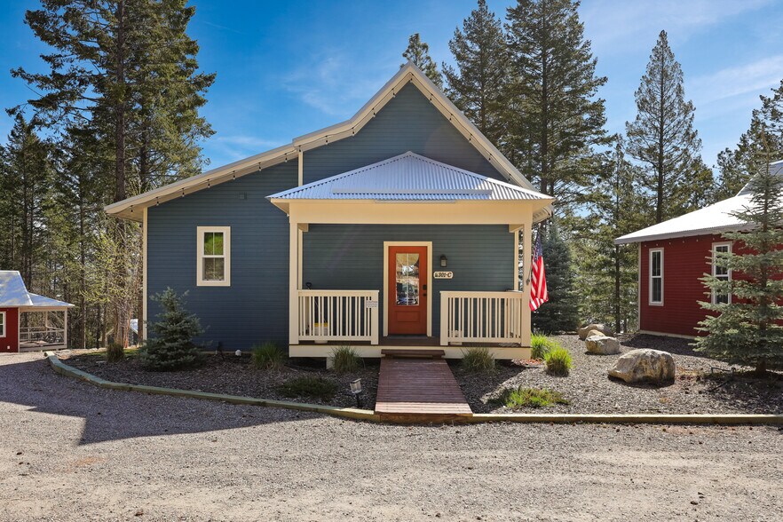 More Photos Of 100 Elk Ridge Trl, Lakeside Specialty For Sale