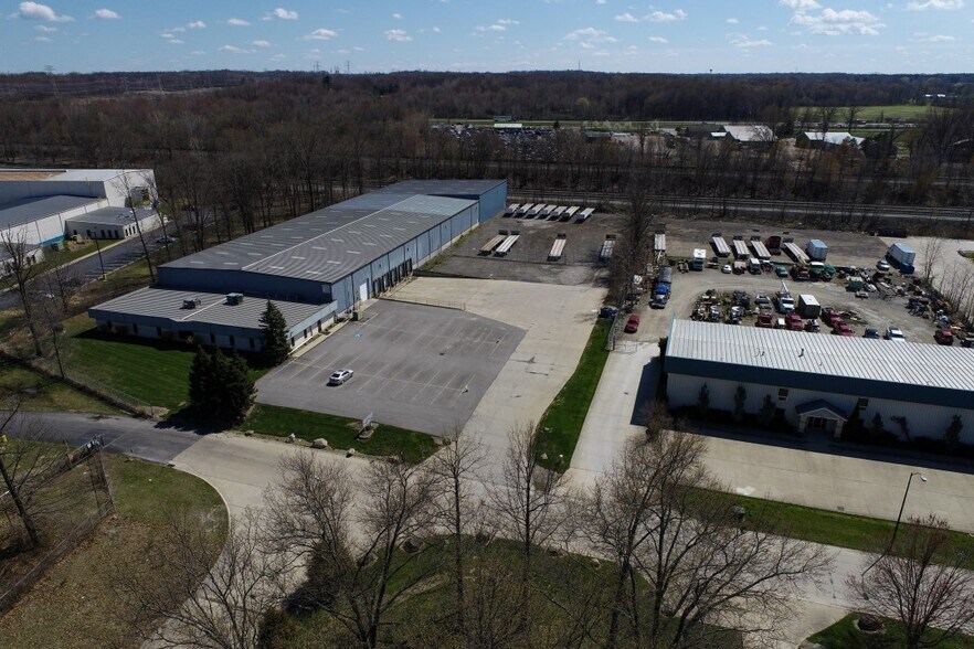 More Photos Of 7395 Industrial Parkway Dr, Lorain Manufacturing For Sale