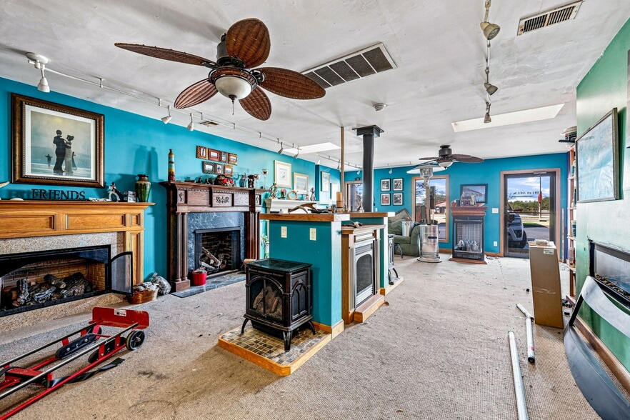 More Photos Of 2705 N Croatan Hwy, Kill Devil Hills Freestanding For Sale