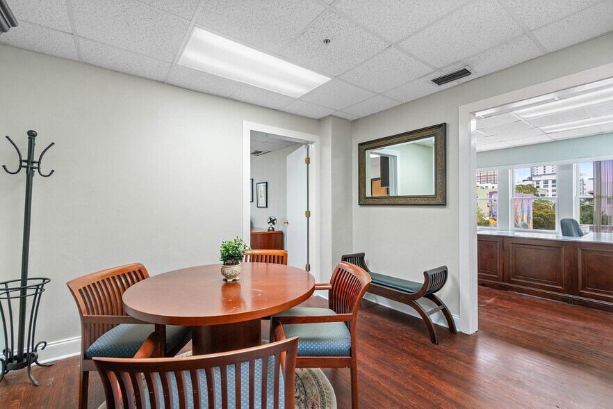 More Photos Of 120 S Olive Ave, West Palm Beach Office Residential For Lease