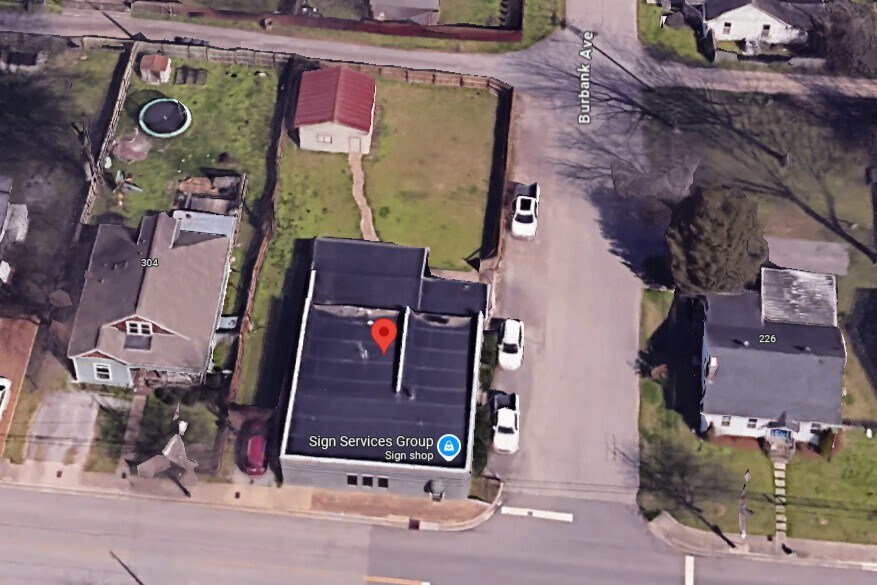 More Photos Of 302 Peachtree St, Nashville Medical For Sale