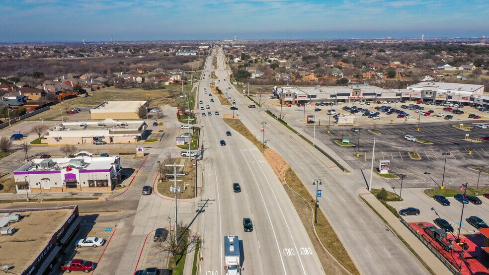 More Photos Of 5000 Main St, The Colony Unknown For Lease