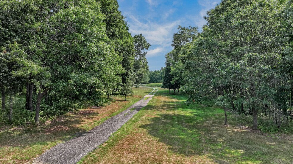 More Photos Of N8481 Kleba Rd, Hixton Flex For Sale