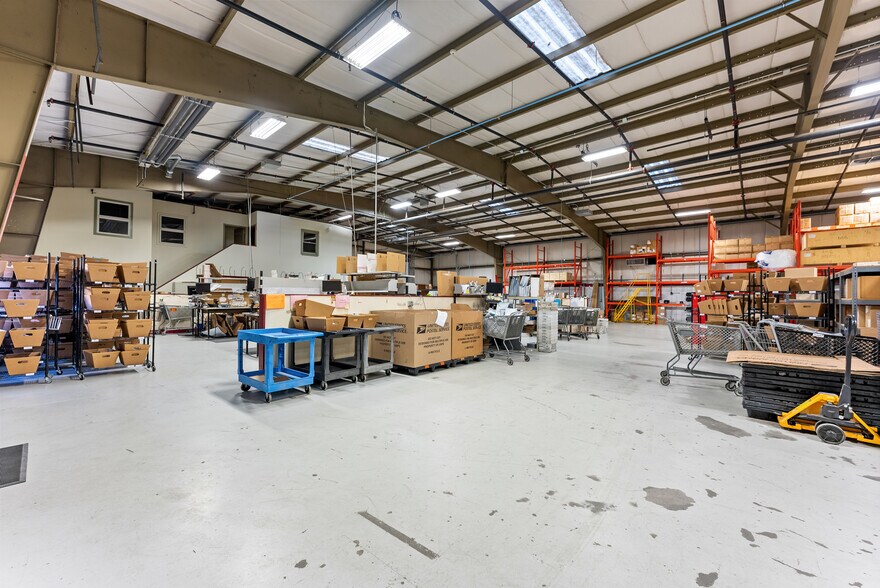 More Photos Of 6 Industrial Pky, Easthampton Manufacturing For Sale