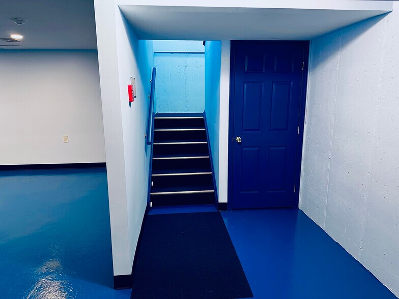 More Photos Of 700 Coventry Dr, Phillipsburg Medical For Sale