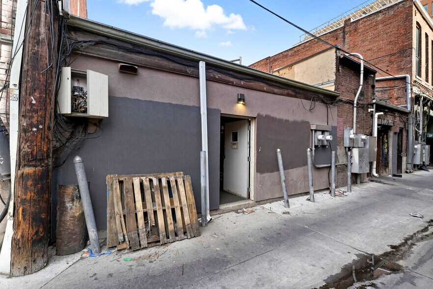 More Photos Of 1516-1518 Blake St, Denver Office For Sale