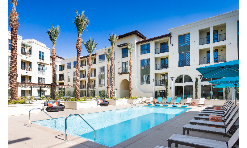 More Photos Of 75 W Walnut St, Pasadena Apartments For Lease