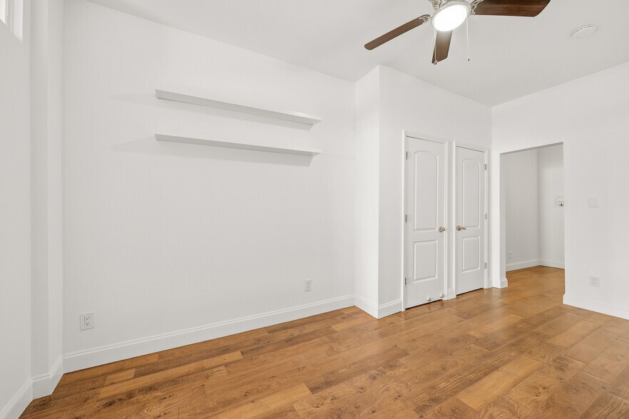 More Photos Of 5-16 47th Rd, Long Island City Apartments For Sale