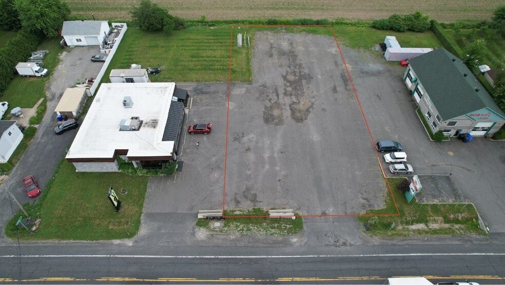 Primary Photo Of 1543 Mtée Ste-Julie Sainte-Julie, Sainte-julie Land For Sale