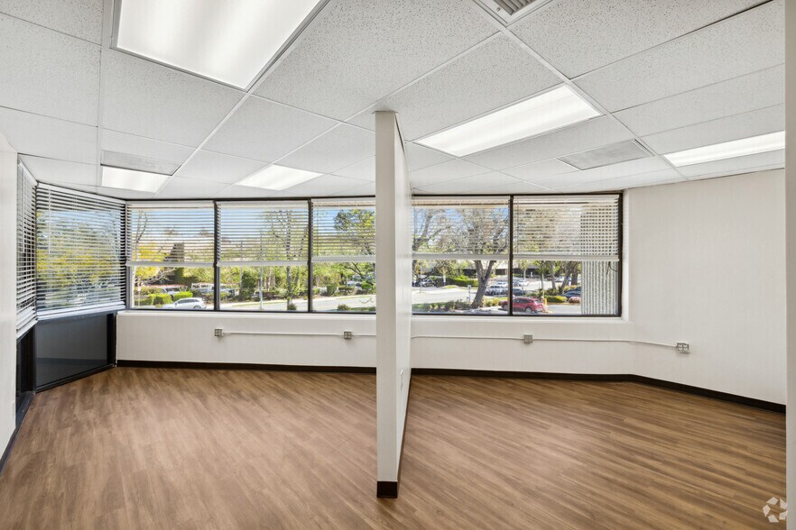 Photo of 2nd Floor Ste 213