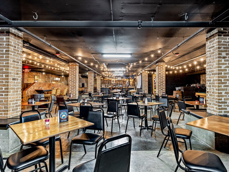 More Photos Of 36 & 44 E Main St., Brevard Storefront Retail Office For Sale