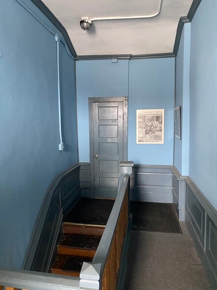 More Photos Of 220-222 6th St, Augusta Storefront Retail Residential For Sale