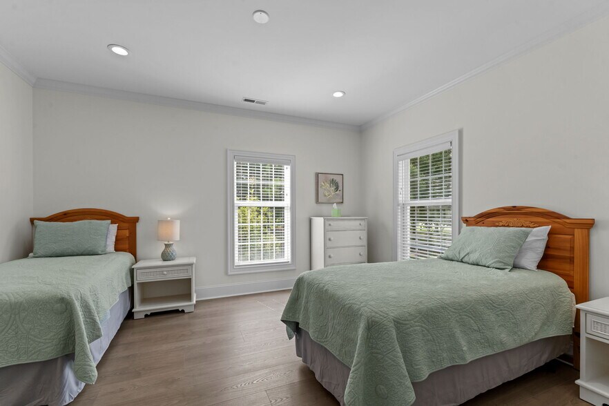 More Photos Of 220 Pungo Shores, Belhaven Lodge Meeting Hall For Sale