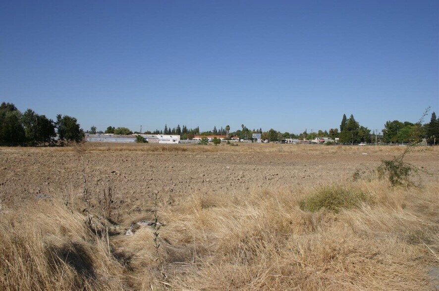 More Photos Of 7235 Watt Ave, North Highlands Land For Sale