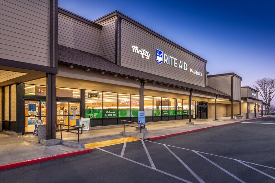 More Photos Of 1313-1341 E Pacheco Blvd, Los Banos Unknown For Lease