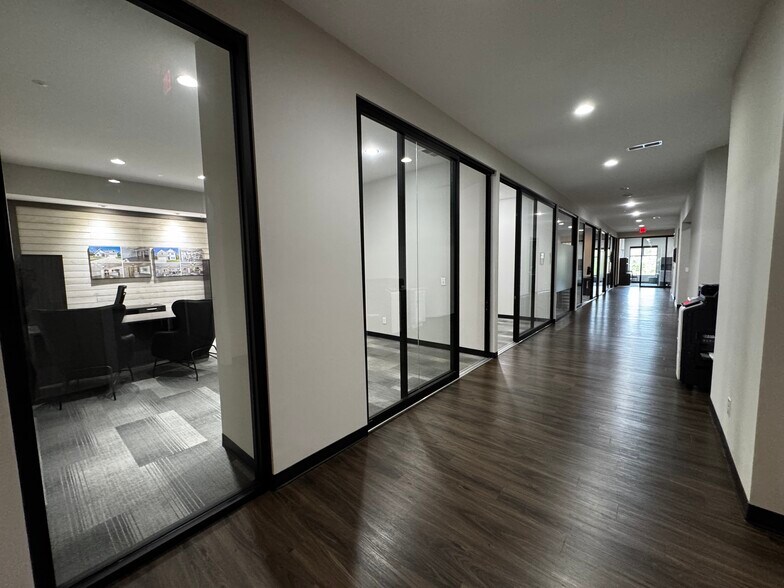 More Photos Of 100 Corporate Blvd, West Columbia Office For Lease