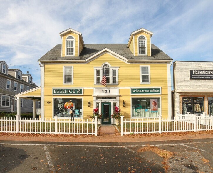 Primary Photo Of 121-125 Main St, Old Saybrook Storefront Retail Office For Sale