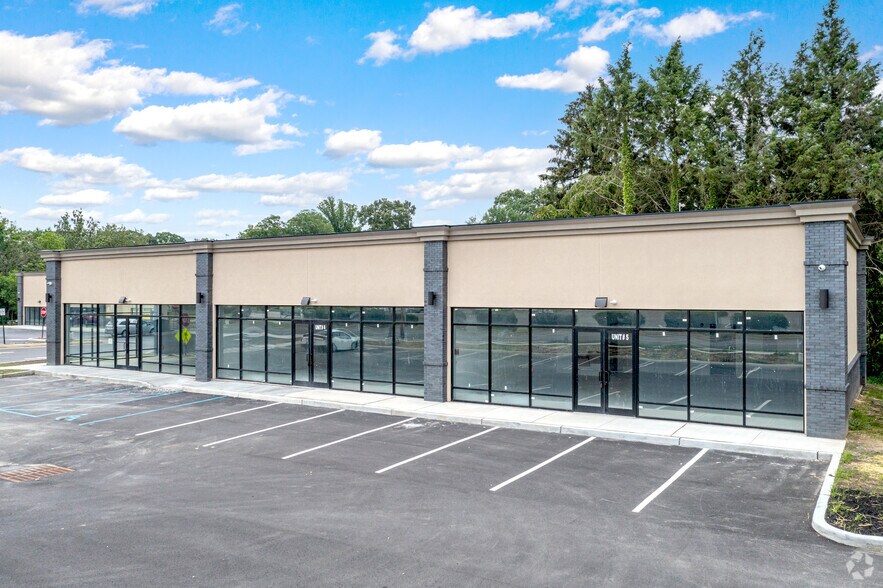 More Photos Of 168 White Horse Pike, Clementon Freestanding For Lease