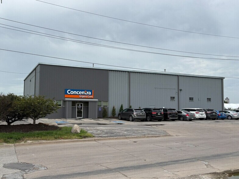 More Photos Of 2900 F St, Omaha Warehouse For Sale