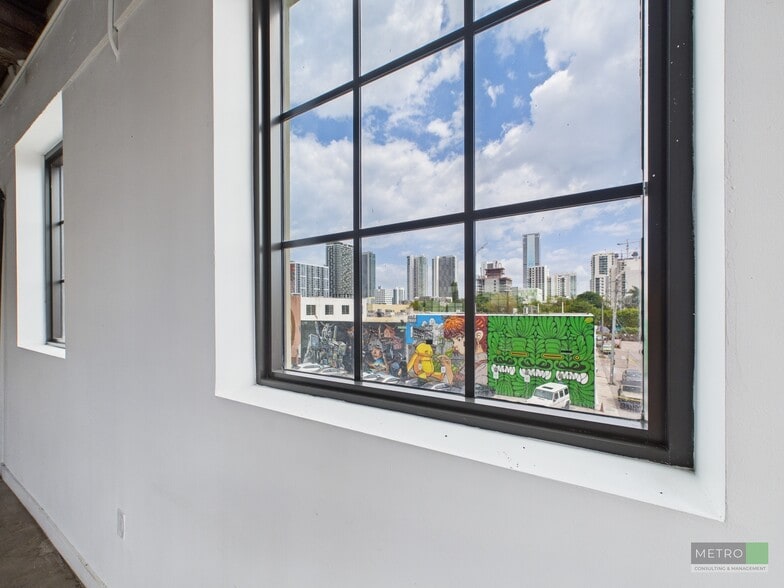 More Photos Of 2509 N Miami Ave, Miami Loft Creative Space For Lease