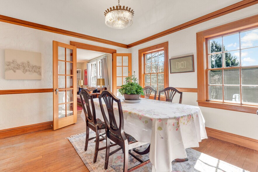 More Photos Of 126 Westbourne Ter, Brookline Multifamily For Sale