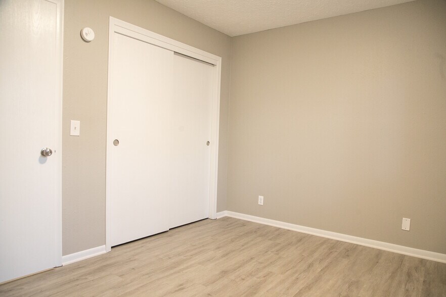 More Photos Of 4206 Frances St, Omaha Apartments For Sale