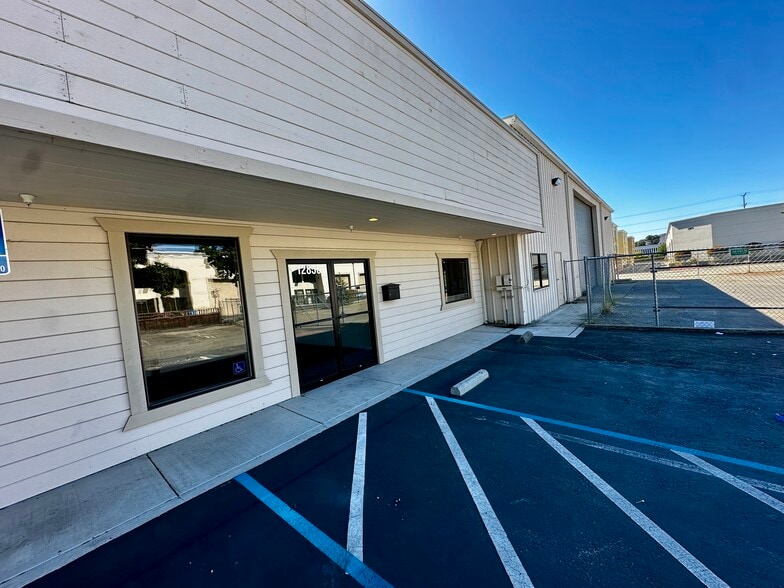More Photos Of 12855 Alcosta Blvd, San Ramon Flex For Lease