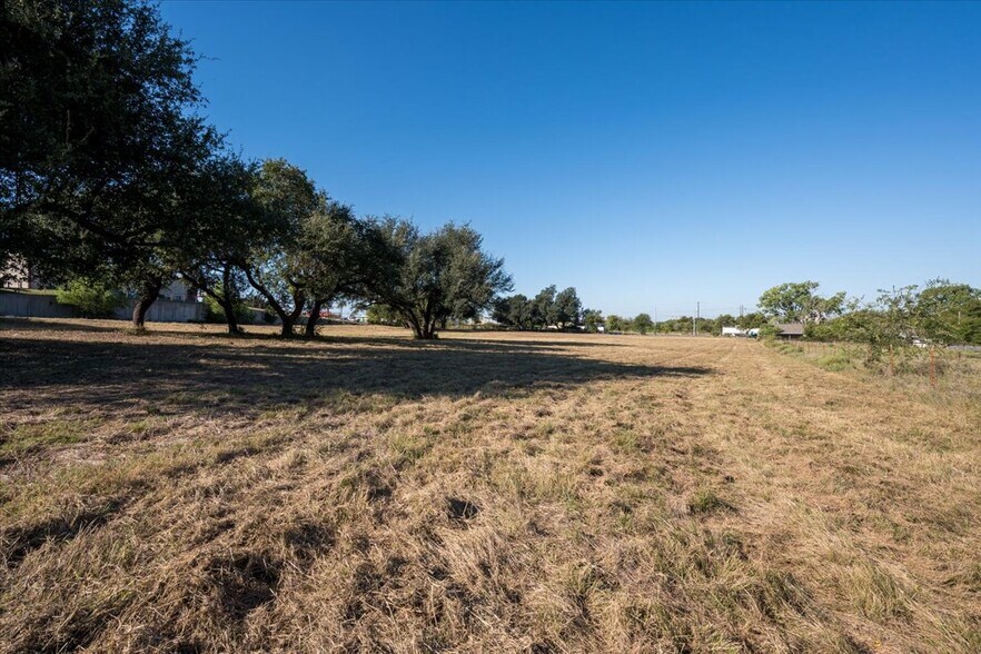 More Photos Of 1401 E Washington St, Stephenville Land For Sale