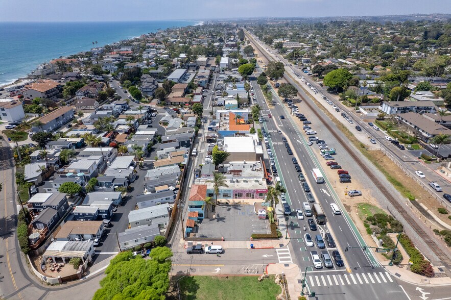More Photos Of 916-918 N Coast Highway 101, Encinitas Restaurant For Sale
