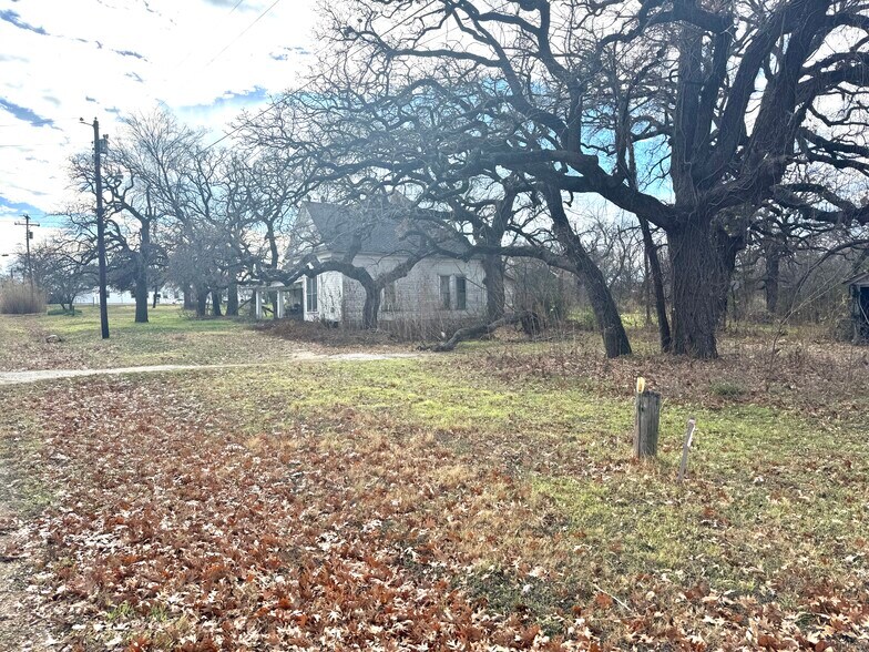 More Photos Of 108 N Agnew St, Boyd Land For Sale
