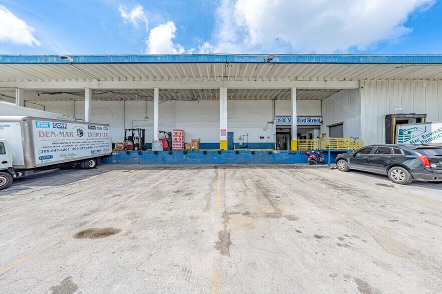 More Photos Of 1930 NW 23rd St, Miami Warehouse For Sale
