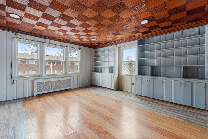 More Photos Of 109 Orchard St, Elizabeth Multifamily For Sale