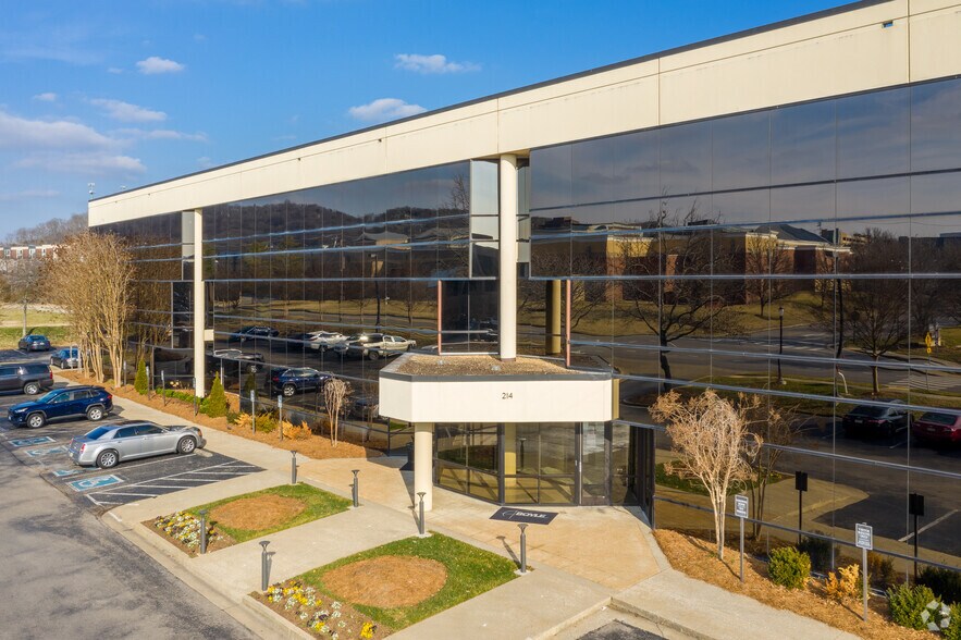 More Photos Of 214 Centerview Dr, Brentwood Office For Lease