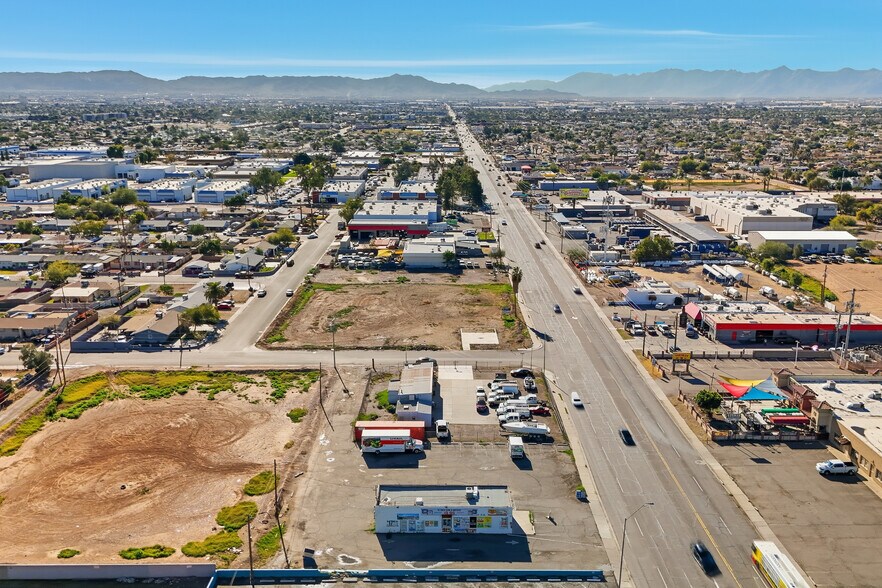 More Photos Of 2807 N 35th Ave, Phoenix Convenience Store For Sale
