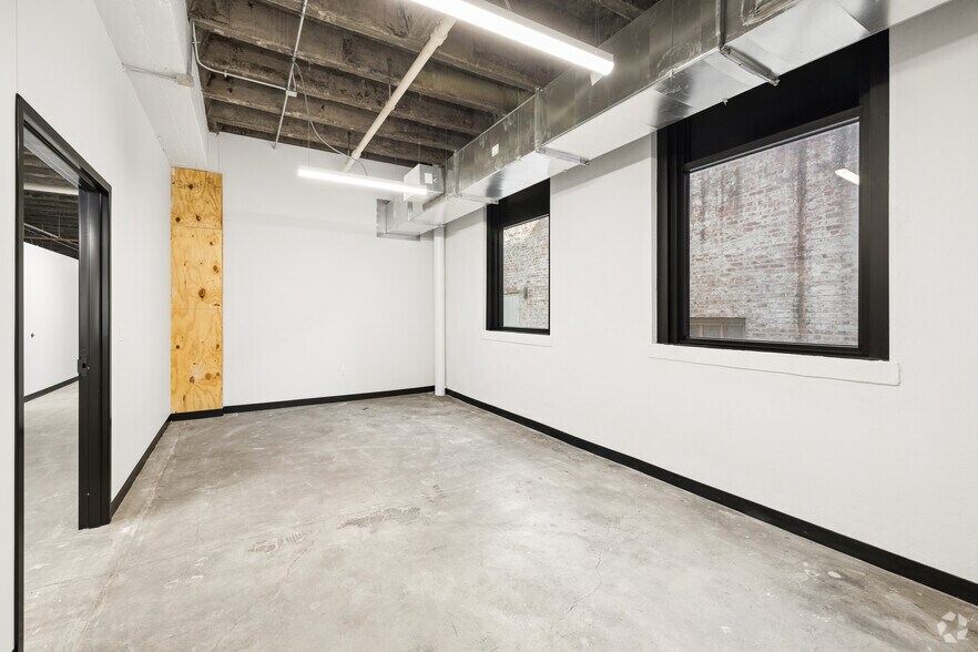 Photo of 5th Floor Ste Large Office
