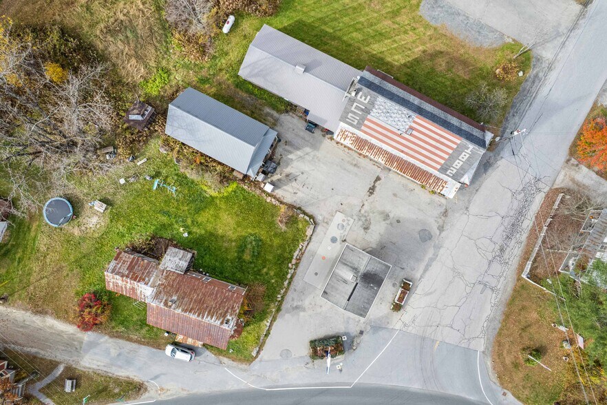 More Photos Of 23 Main St, Wardsboro Convenience Store For Sale