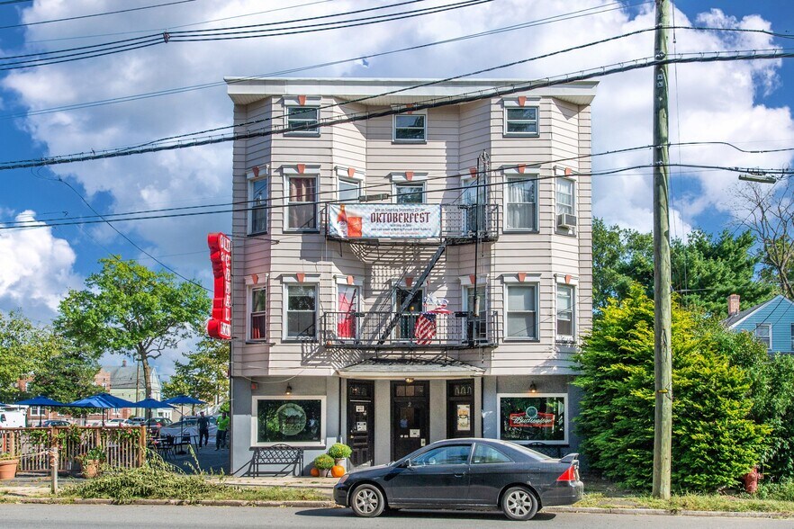 2 E Passaic Ave, Nutley, NJ 07110 Restaurant For Sale