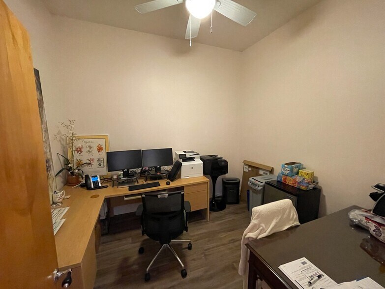 More Photos Of 900 SE Ocean Blvd, Stuart Medical For Lease