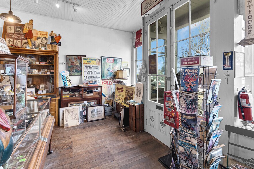 More Photos Of 883 Lighthouse Ave, Monterey General Retail For Sale