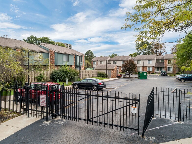 More Photos Of 2154 Hyde Park Rd, Detroit Apartments For Sale