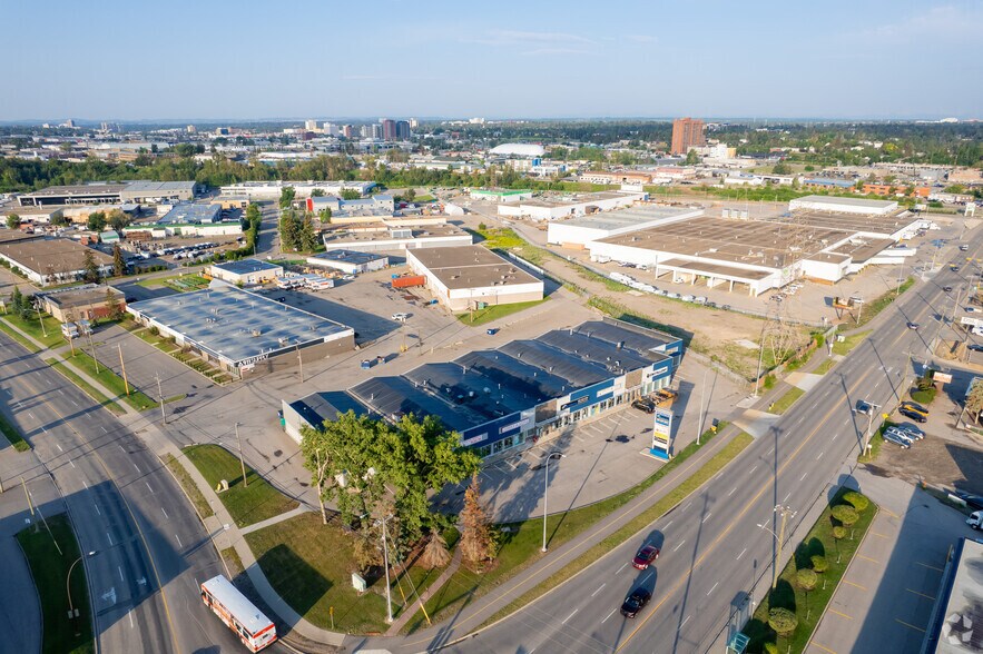 More Photos Of 451-463 42nd Ave SE, Calgary Warehouse For Lease