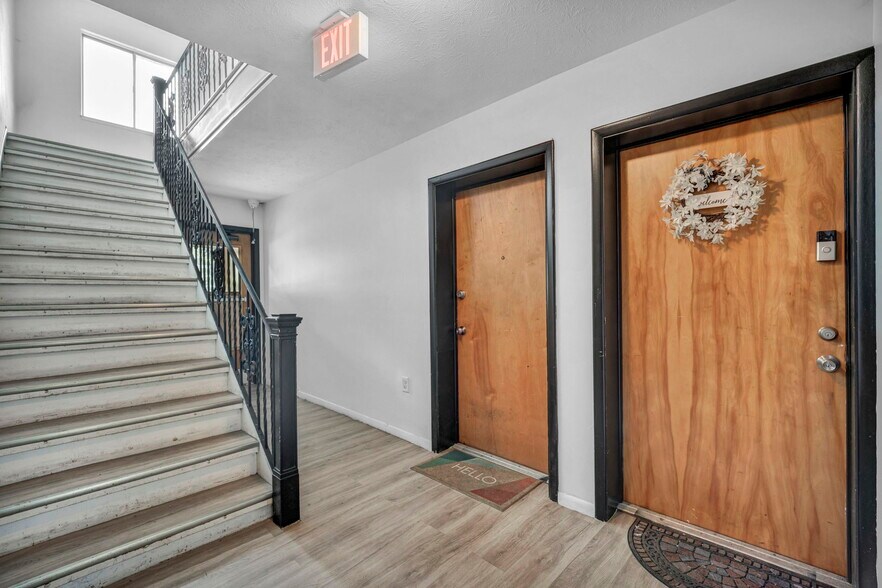 More Photos Of 818-850 S Green Rd, South Euclid Apartments For Sale