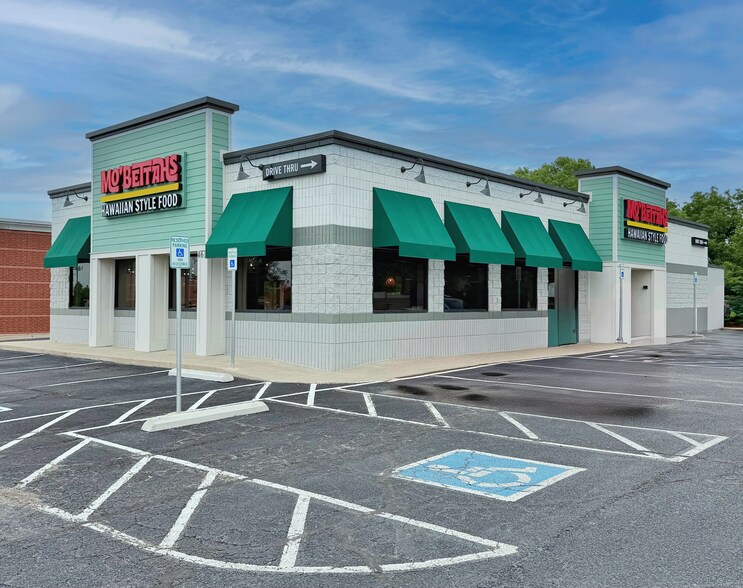 Primary Photo Of 4611 N Kickapoo Ave, Shawnee Restaurant For Sale