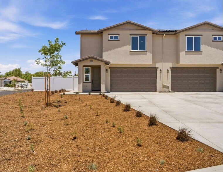 More Photos Of 5824 Persepolis Ct, Riverside Multifamily For Sale
